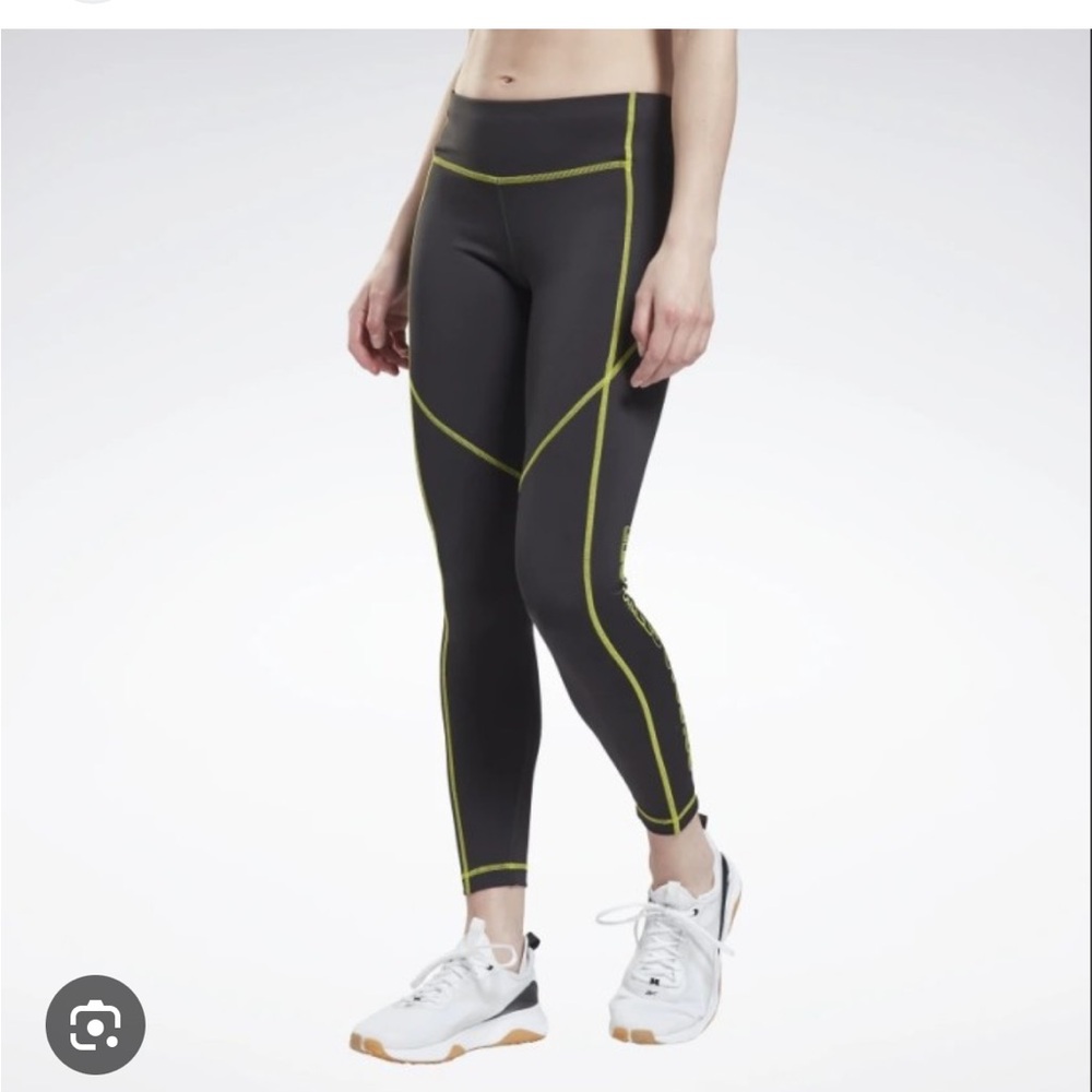 Les Mills, Reebok Leggings, Mid Waist, 7/8 Length